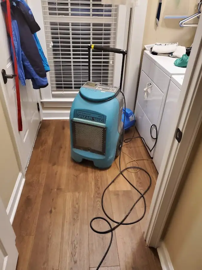 Commercial dehumidifier deployed for Flood Damage Cleanup in Bluefield